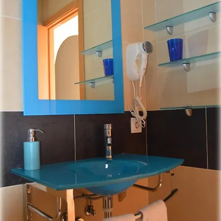 Petit Blau Apartment *