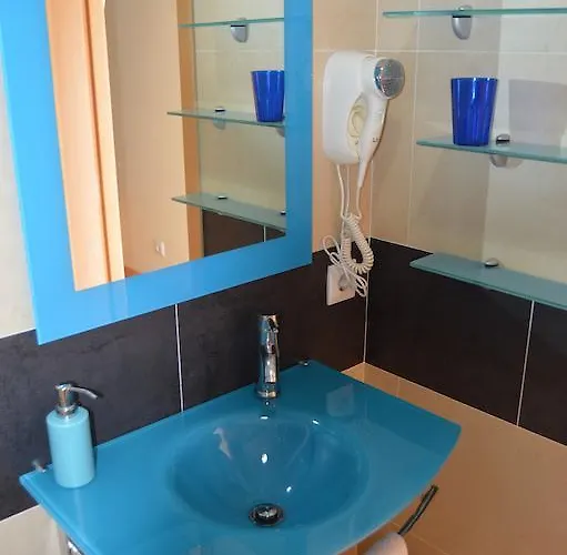 Petit Blau * Peguera