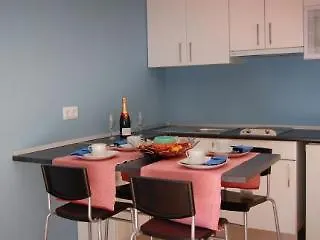 Petit Blau Апартаменти